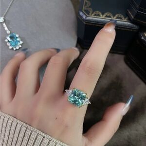 ParaibaTourmaline ring